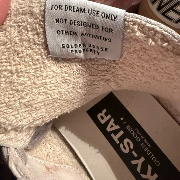Golden Goose SKY STAR Sneakers, Women’s, size 38, shipped in original box!! - Picture 14 of 14